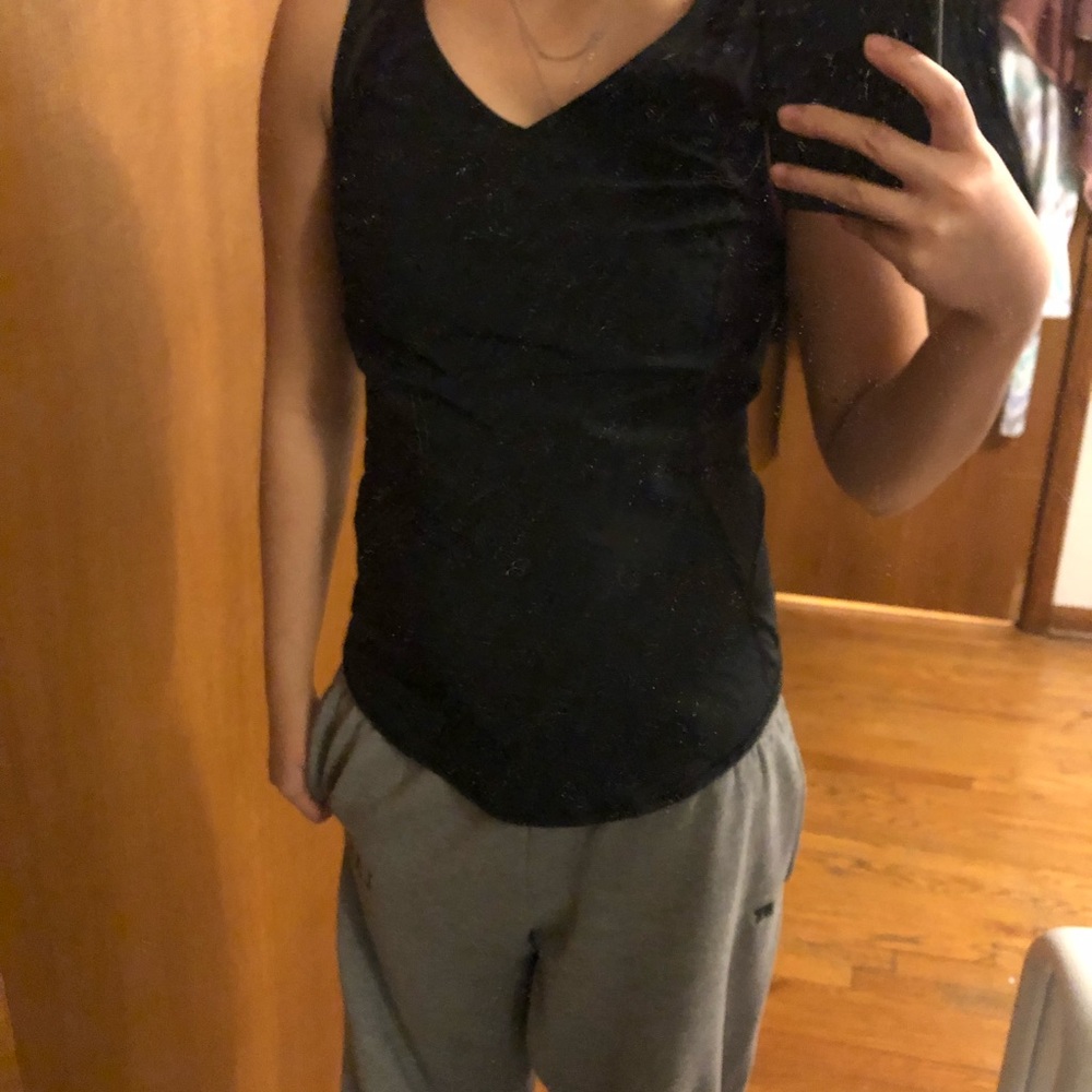 Lululemon Mesh Tank - Picture 6 of 8